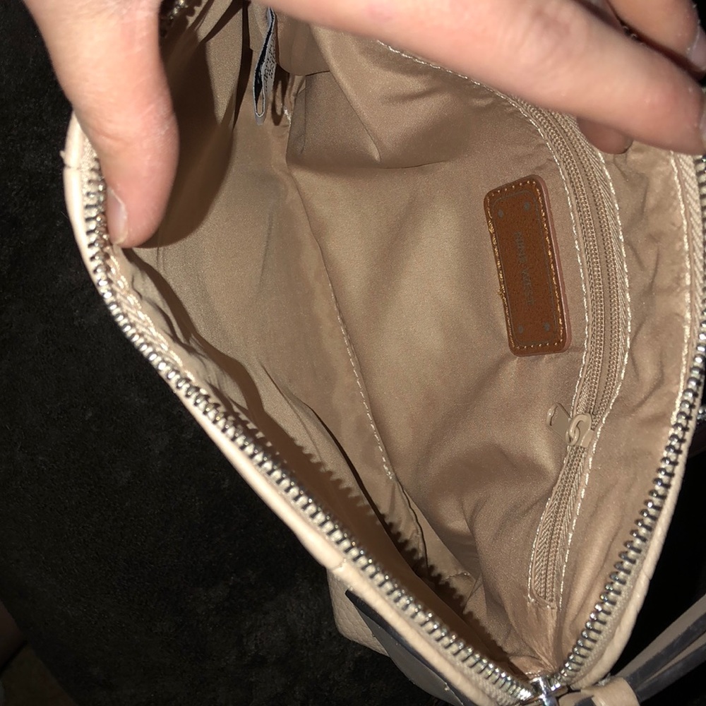 Shoulder bag - Picture 3 of 3